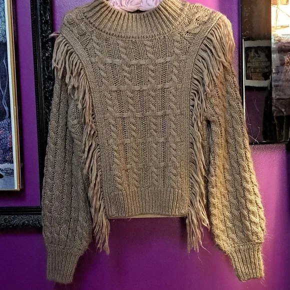 Altered State Brown Cable Knit Fringe Sweater. Size Small - Picture 5 of 8